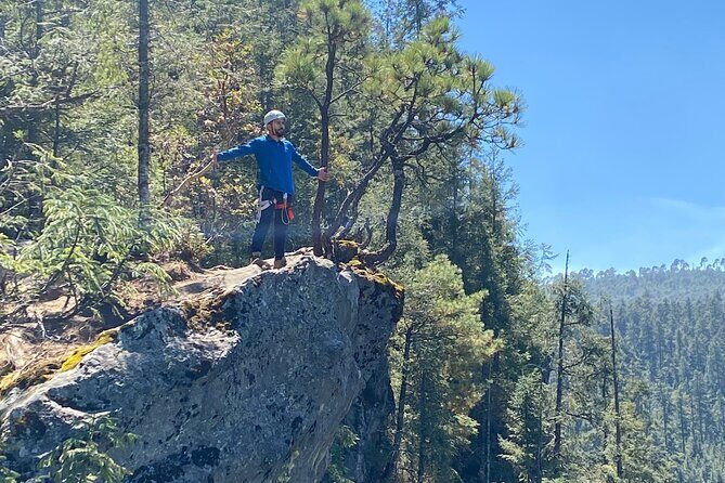 Hiking adventure in CDMX - Los Dinamos to Tláloc: steep steps, cave passages, and big altitude views