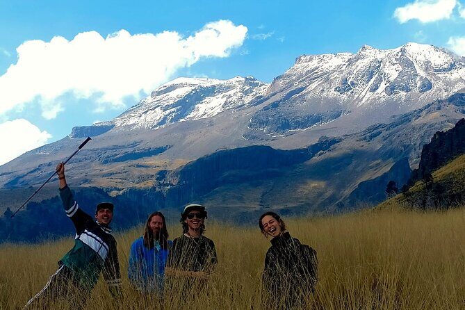 Hiking in Iztaccihuatl Volcano - Stop 2: Iztaccihuatl and the Change in Terrain