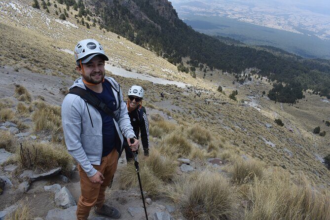 Hiking Tour to volcano La Malinche from Puebla (private tour) - La Malintzin lodge stop: the comfort pause before the climb