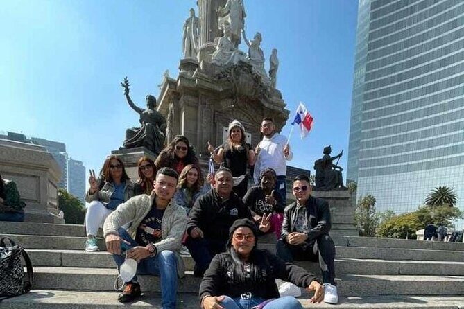 Historical Center of the CDMX on foot - Palacio Nacional and the Cathedral zone: where power and faith share the same streets