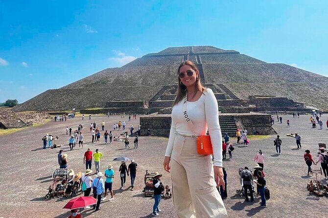 Hot Air Balloon Flight and Tour of the Majestic Pyramids - The hot air balloon flight: what Teotihuacan Valley looks like from above