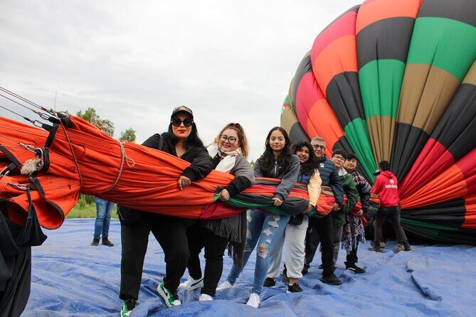 Hot Air Balloon Flight over Teotihuacan with CDMX Transportation - The balloon flight over the Teotihuacán valley (40–60 minutes)
