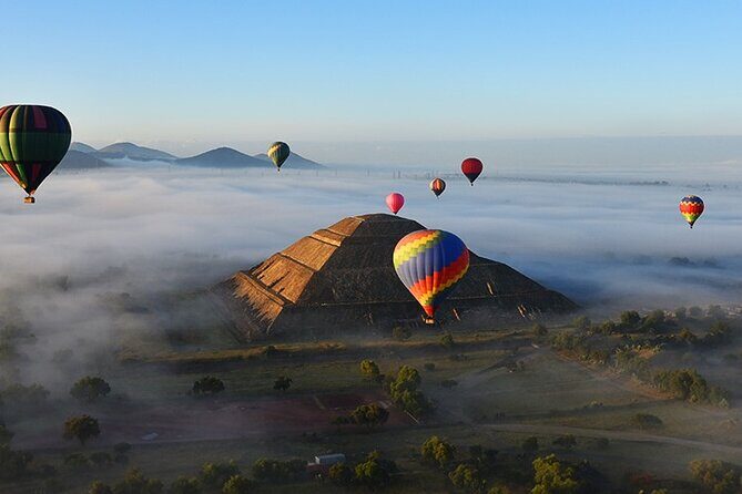 Hot Air Balloon Flight Over Teotihuacan - Check-in, coffee, and the port balloon moment
