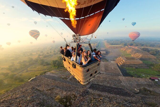 Hot Air Balloon Flight Teotihuacan With Pickup and Breakfast - Walking the ruins at your pace (and the $5 entry fee)