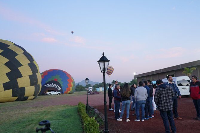 Hot Air Balloon Ride and Teotihuacan Pyramids Excursion - From light breakfast to balloon prep: the part people forget to enjoy