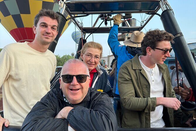 Hot air Balloon ride in Teotihuacan & breakfast in “La Gruta” - The Pre-Flight Routine: Coffee, Balloon Checks, and Quiet Nerves