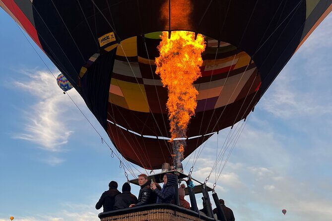 Hot Air Balloon Ride Over Teotihuacan With Guided Tour And Cave - Floating above the pyramids: balloon timing and what to watch for