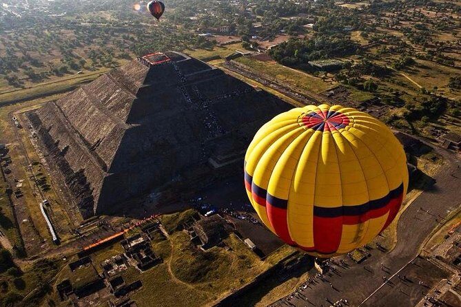 Hot Air Balloon Tour in Teotihuacan from Mexico City - Globopuerto and the first hour: getting set for dawn