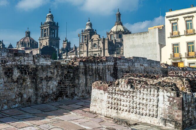 Jewish History Mexico City Private Guided Walking Tour - Plaza de Santo Domingo: persecution, resilience, and cultural return