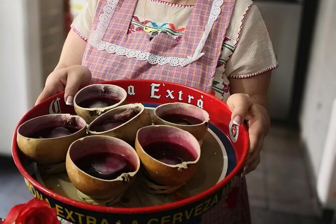 Learn to Cook Mexican Salsas - Four salsa styles: raw, fried, boiled, roasted