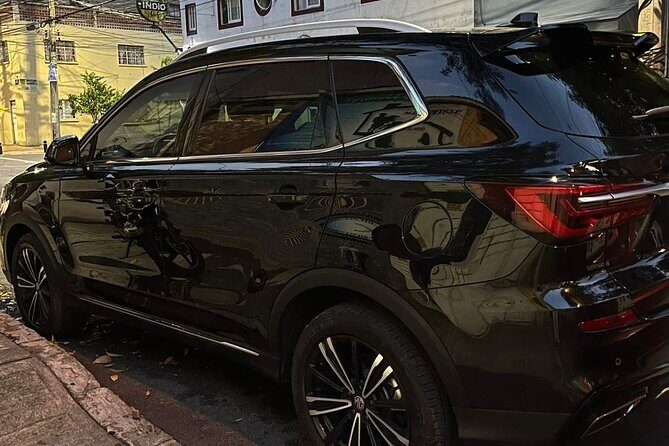 Luxury Private Transportation Service in Mexico City - The Driver Arrival: How You Get Matched to a Sedan or Van