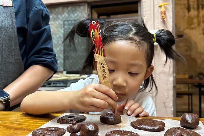 Make Your Own Chocolate with Oaxacan Tradition Private Class - What you actually do in the class