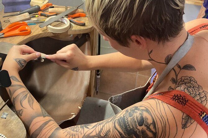 Make your own silver ring in a private jewelry workshop - Where You’ll Make It: A Goldsmith Workshop by Juárez Theater