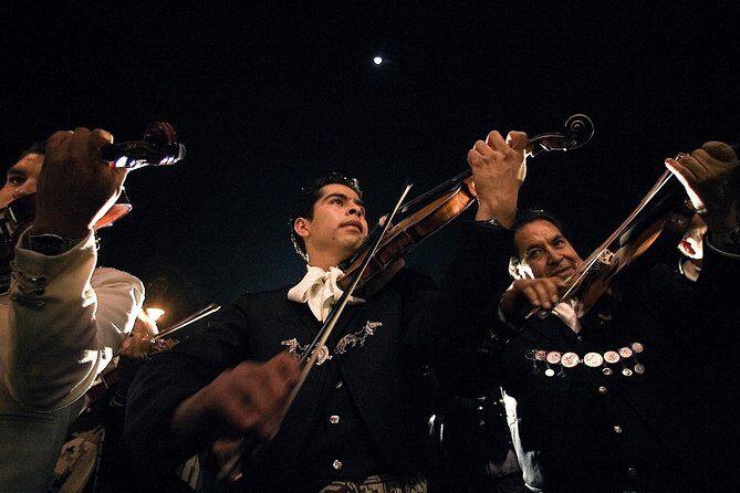 Mariachi Night in Garibaldi and Dinner at Bellini - First Bites With a 45th-Floor City View at Bellini