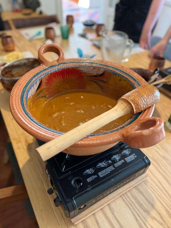 Market tour, cooking class & three-course Mexican feast - Dietary needs, cats, and the stairs: the practical part you shouldn’t skip