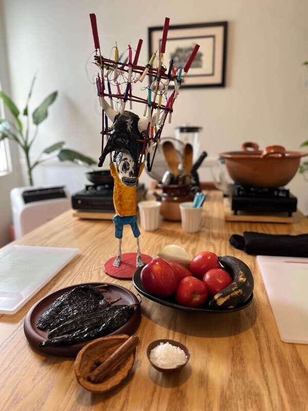 Market tour, cooking class & three-course Mexican feast - Condesa cooking home: hands-on lessons at a real table