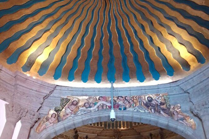 Meet the iconic Basilica of Guadalupe in Mexico City - Stop 1: Cerro del Tepeyac and the Chapel of Cerrito view