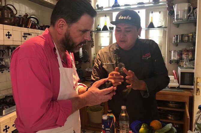 Mexican Cooking Class & Cocktails in Mexico City - Salsas, tortillas, and the basics that matter