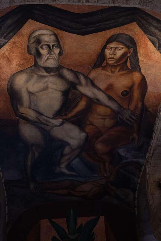 Mexican muralism with a true Art lover - Languages and the small-group advantage
