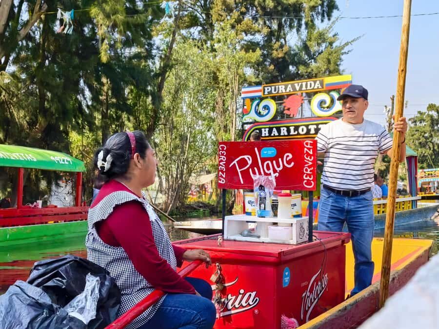 Mexico City: All-Inclusive College Student-Guided Boat Tour - Quick hits for this Xochimilco gondola tour