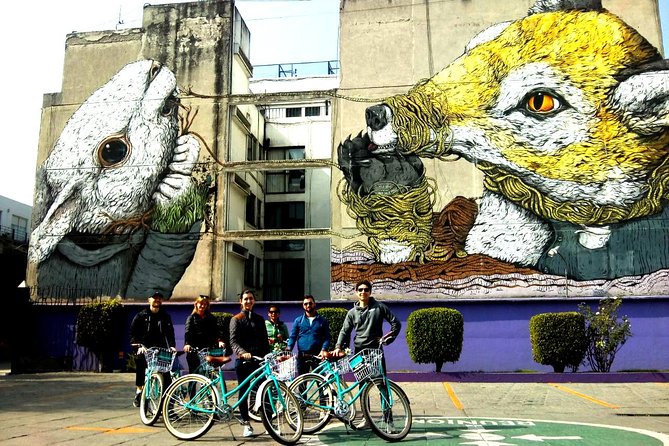 Mexico City: Art Naco, murals & street art bike tour - Why Art Naco Feels Different From a Usual City Tour