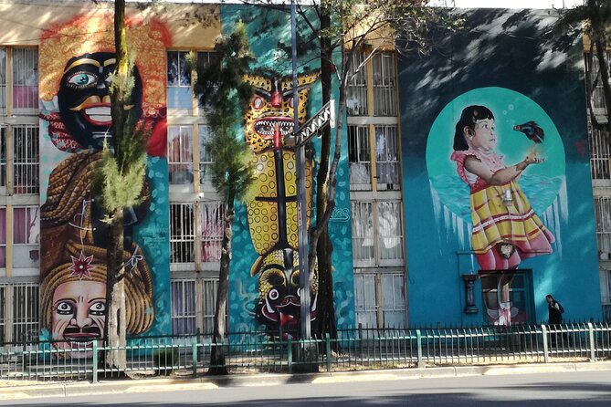 Mexico City: Art Naco, murals & street art bike tour - South Route: Coyoacán and the Frida Neighborhood Option