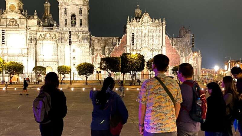 Mexico City at Night Walking tour with optional Torre Latino - What it feels like with different guides (and why that matters)