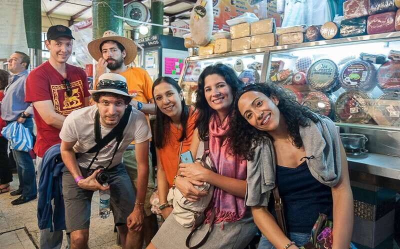 Mexico City: Authentic Downtown Food Tour - Street Food Stalls and Traditional Restaurants: Eat, Compare, Learn