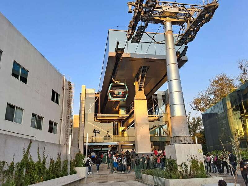 Mexico City: cable car tour, cultural sites and typical food - Cable car over Chapultepec, plus real west-side culture