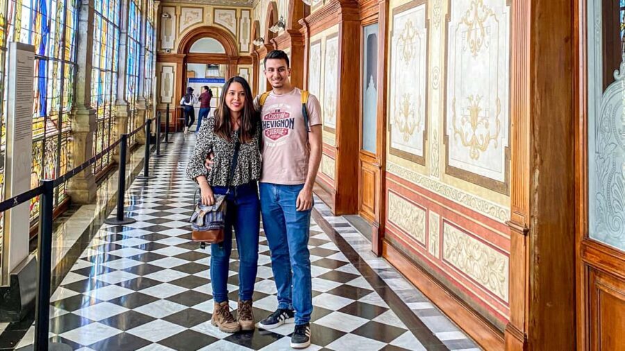Mexico City: Chapultepec Castle After-Hours Guided Tour - How the guide connects Mexican history to the present