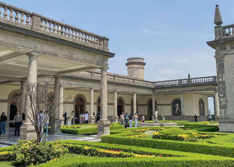 Mexico City: Chapultepec Castle Skip-the-Line Ticket - Crowds and the skip-the-line reality check