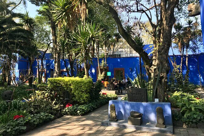 Mexico City: Coyoacan Tacos Tour & Optional Frida Kahlo Museum - Key things I’d underline before you go