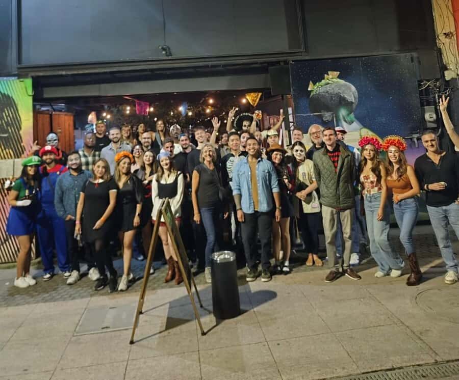 Mexico City: Guided Pub Crawl with Party Games - Who this pub crawl suits best, and who should skip it