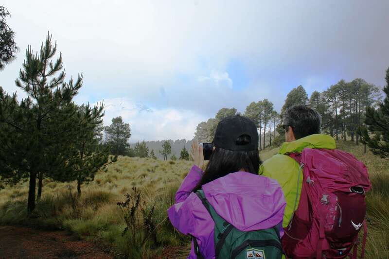 Mexico City: Guided Volcano Trek with Lunch - Paso de Cortes: the warm-up that also sets expectations