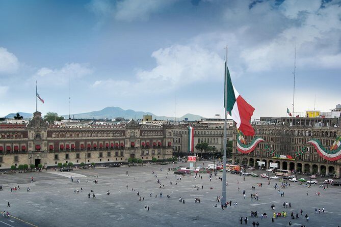 Mexico City Half-Day Tour with Museum of Anthropology - UNESCO Centro Histórico: The Zócalo, Cathedral, and Temple Mayor