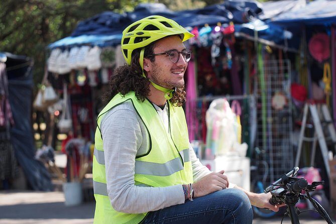 Mexico City Highlights E-Bike Tour With Foodie Stops - Safety and Traffic Skills: What the Best Guides Do
