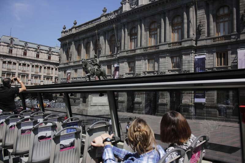 Mexico City: Hop-On Hop-Off Bus City Tour - Circuit Blue (Downtown to South): Coyoacán, San Ángel, and UNAM’s campus feel