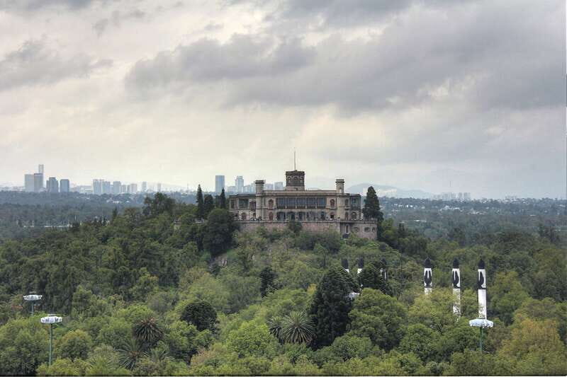 Mexico City: Hop-on Hop-off City Tour by Turibus 1-Day Pass - Audio guide and headphones: useful tool, uneven quality
