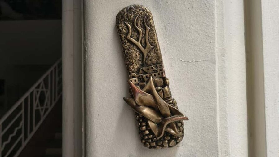 Mexico City: Jewish Presence - A 3.5-hour Jewish history walk that connects monuments to real lives