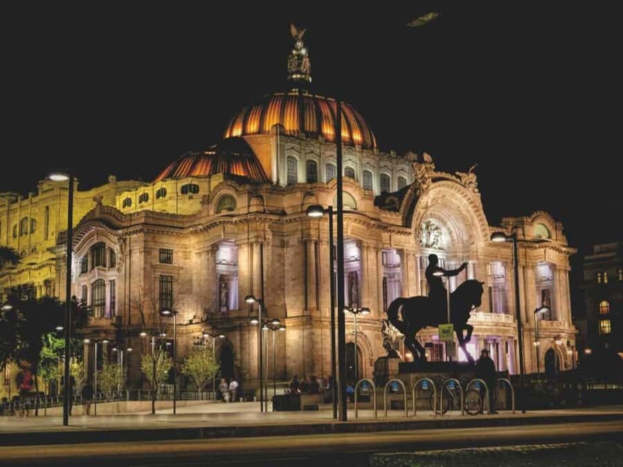 Mexico City: Night Bus Tour - Key highlights you’ll actually feel