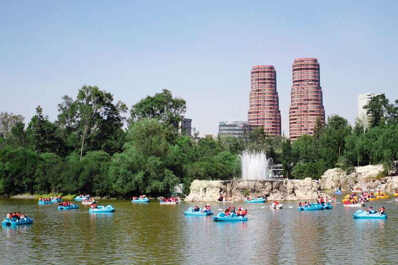 Mexico City: Private Chapultepec Park Bike Tour - Why Chapultepec Park by Bike Is a Smart CDMX Move