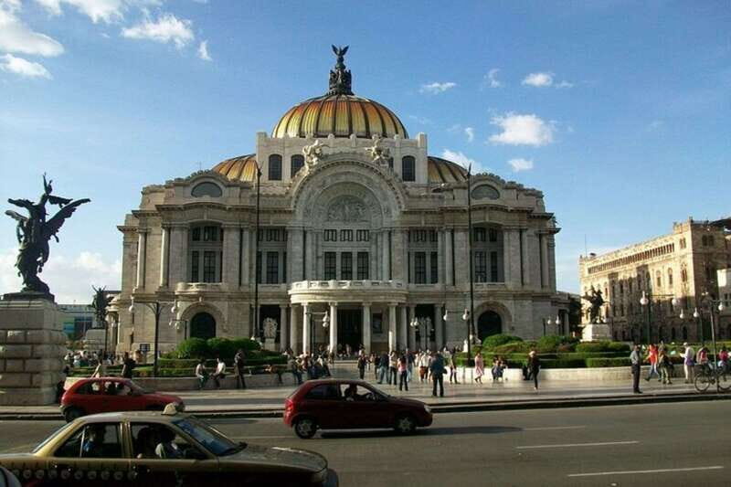 Mexico City: Private custom tour with a local guide - Before you meet: how your guide shapes the itinerary