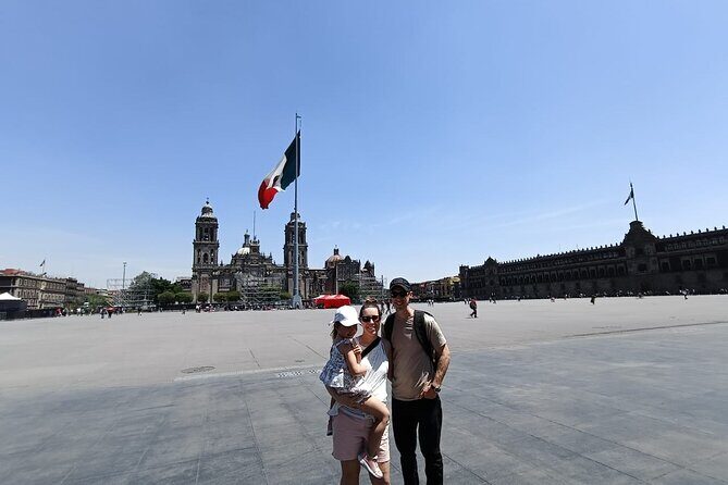 Mexico City Private Guided Tour - Best Rated - Plaza Tolsa and El Caballito: a quick square stop with a big-name statue