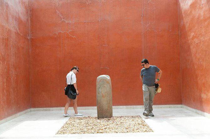 Mexico City Private & Personalized Full-Day Tour with a Local - Meeting point on Reforma, then heading straight into Roma