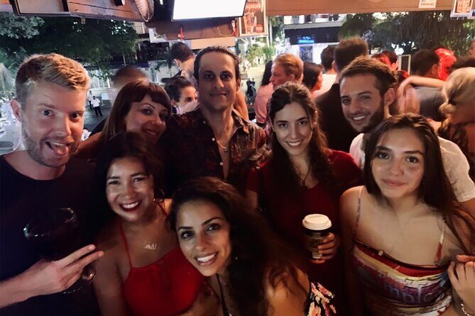Mexico City Pub Crawl - Five Venues in One Night: The Real Experience of the Route