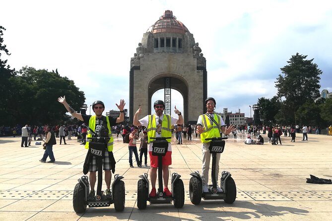 Mexico City Segway Tour: Reforma Avenue - The Value of a Small-Group Segway Tour on Reforma