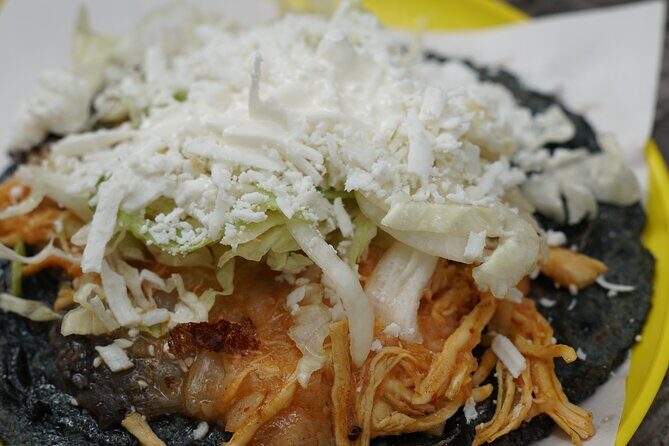 México City: Street Food to Home Cooking Food Tour - Restaurant bites: comfort food with regional personality