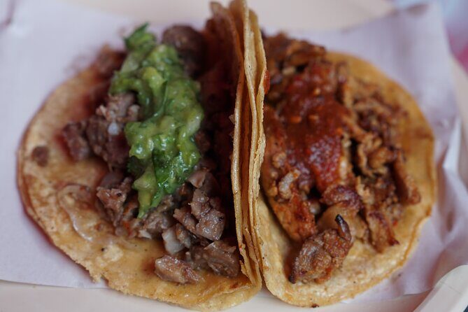 México City: Street Food to Home Cooking Food Tour - Mezcal flight and premium chocolate pairing: how the tasting works