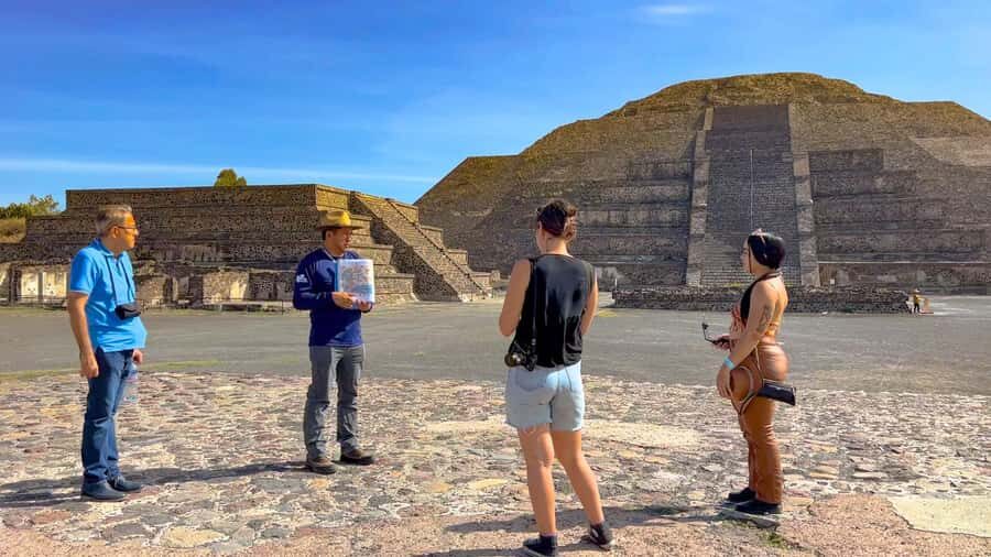 Mexico City: Teotihuacan Early Access & Tula Private Tour - Tepotzotlán: colonial baroque beauty to close the loop
