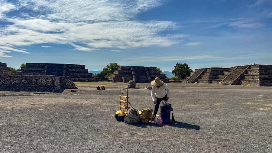 Mexico City: Teotihuacan Early Morning Access Half-Day Tour - Tequila tasting and lunch: included value depends on what option you pick